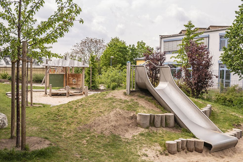 Bild: Ein Spielplatz.